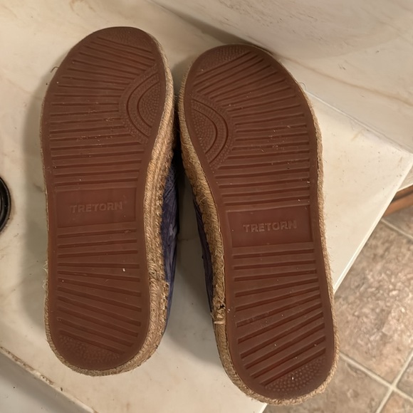 Tretorn deep sea blue suede. Excellent condition. - Picture 4 of 8